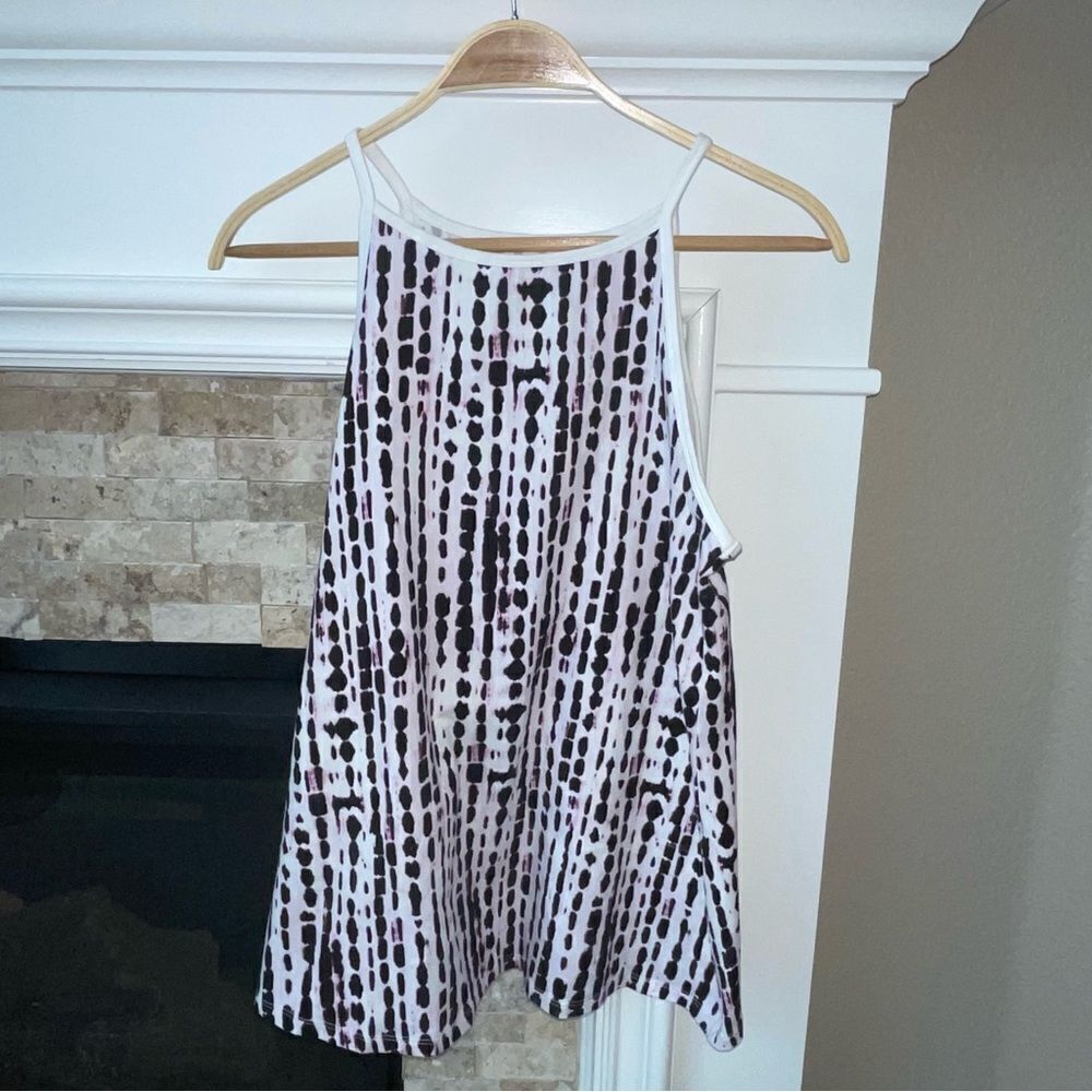 Torrid Multi Tie-Dye High Neck Foxy Tank Top Shirt 1X - Picture 2 of 3